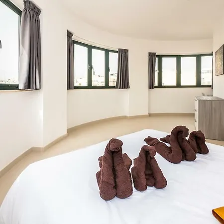 Entire In Gzira, Sleep 4, 5 Min To The Sea * Ta Xbiex