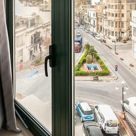 Apartman Entire In Gzira, Sleep 4, 5 Min To The Sea Ta Xbiex